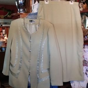 COPY - 18 Beu Marc 2 pc. Light lime lined Skirt S…